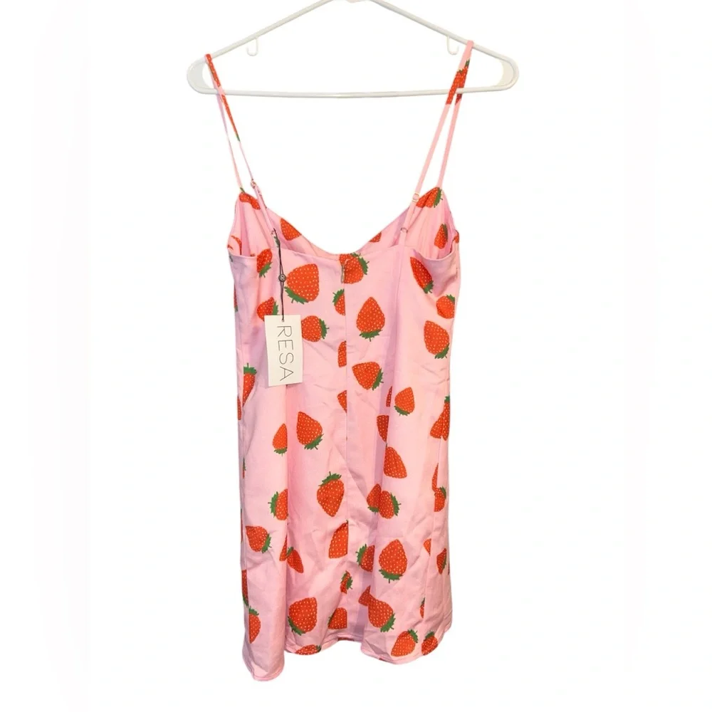 NWT RESA Strawberry Print Sweetheart Mini Dress – Small - Picture 2 of 5